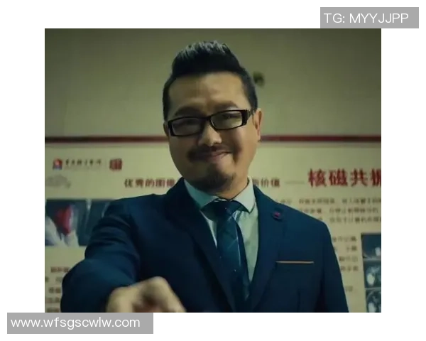 杨伟专访:从青涩少年到羽毛球冠军的奋斗与成长之路 杨伟专访:从青涩少年到羽毛球冠军的奋斗与成长之路