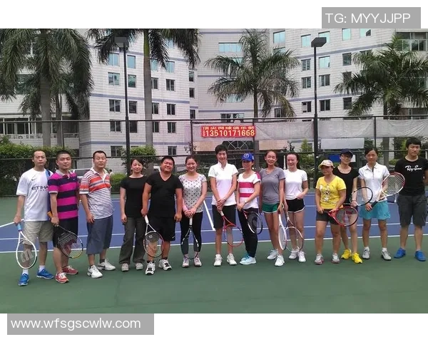 深圳网球队比赛经验引发热议球迷与专家观点交锋激烈 深圳网球队比赛经验引发热议球迷与专家观点交锋激烈